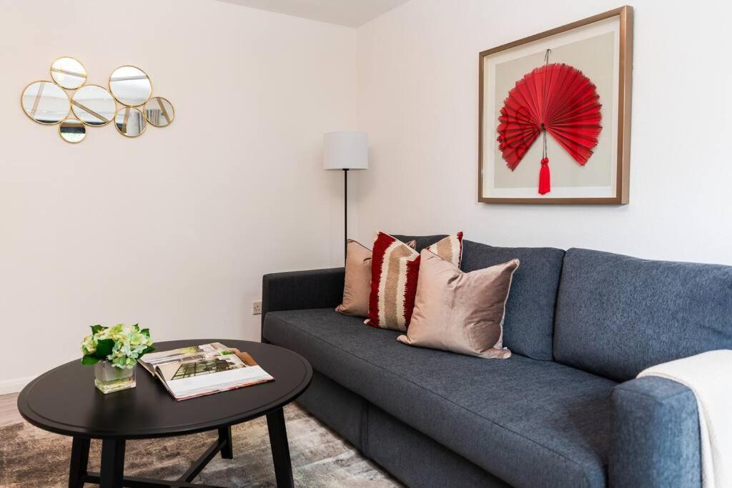Cosy Decorated Flat In Tonbridge Apartment Exterior photo