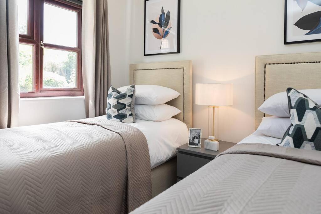 Cosy Decorated Flat In Tonbridge Apartment Exterior photo